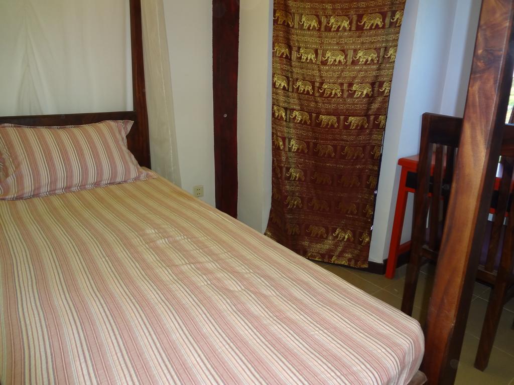 Red House Hotel Koh Dach ภายนอก รูปภาพ